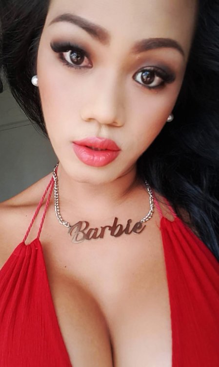 Barbie Necklace (LARGE size)
