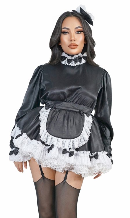 Etienne Sissy Maid