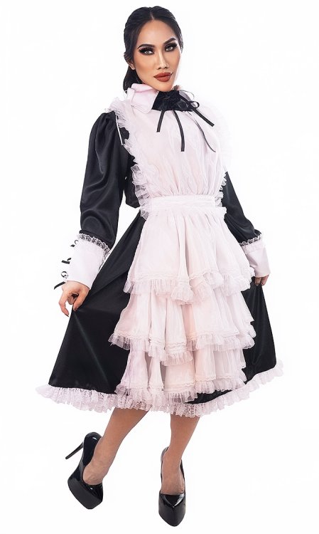 Miss Milly Maid (Long Frilly Pinny)