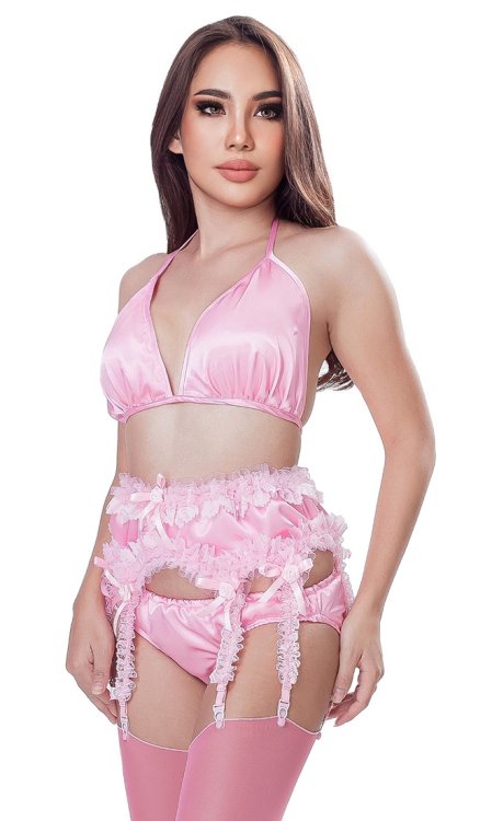 Ellenah 8-clip Sissy Suspender Belt