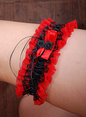 twin rose luxury garter 4