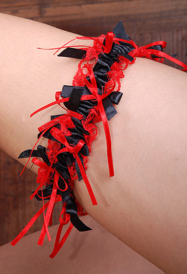 twinkle garter 1