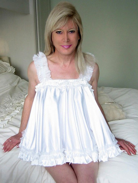 satin dolly 9c