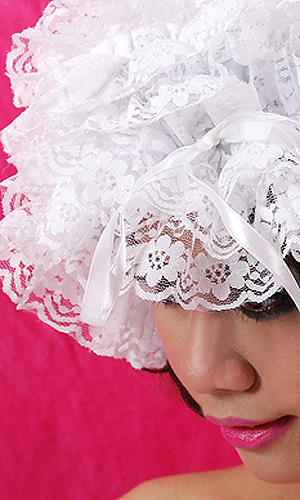 Tilly Large Lace Maids Hat